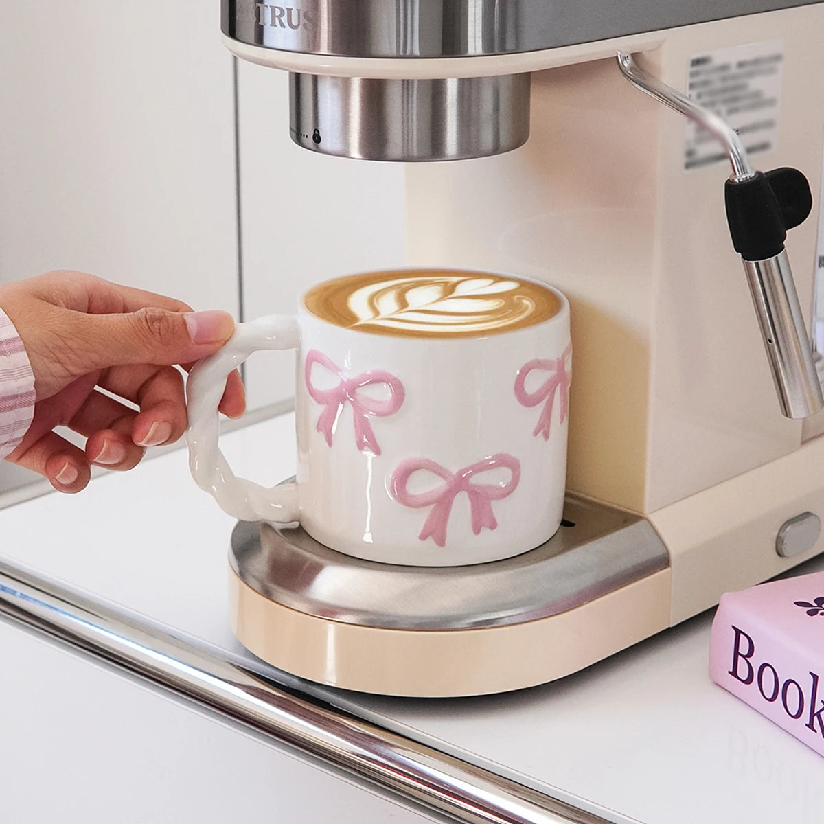 Pink Ceramic Mug with Bowknot, Suitable for Home Decor Drinkware, Drinking Cup
