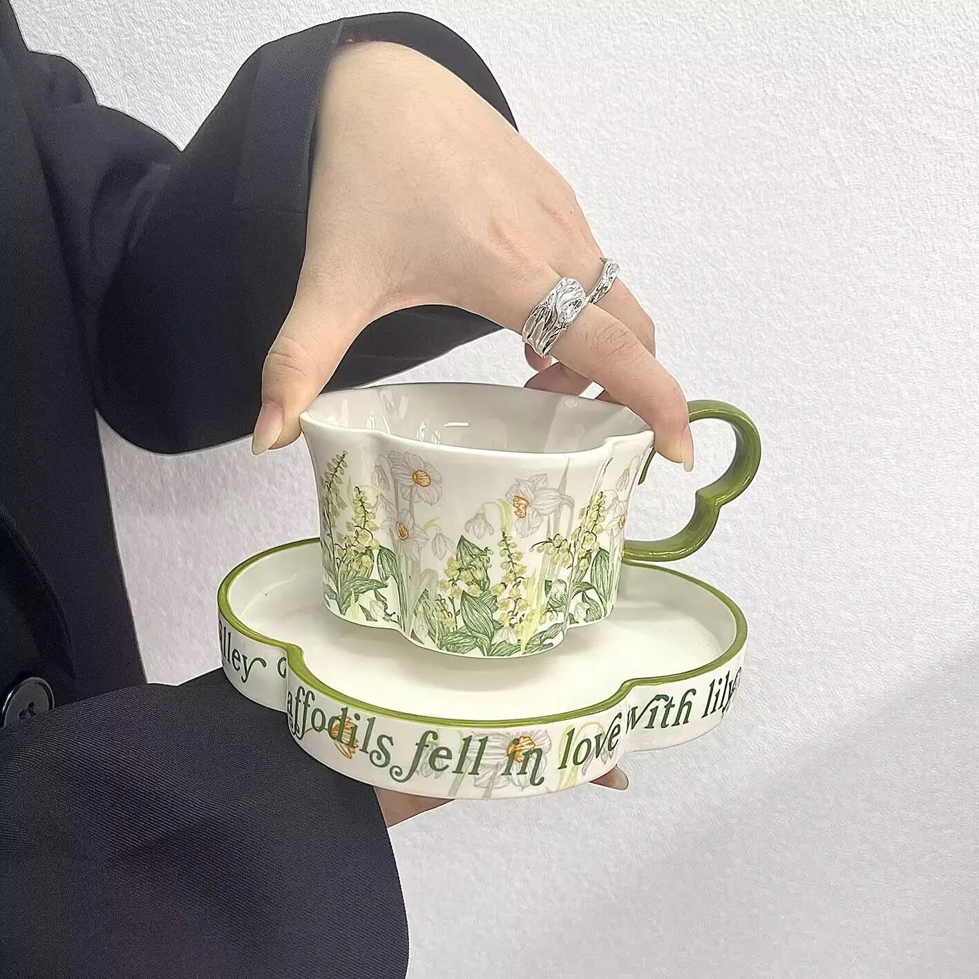 Household ceramic coffee cups and saucers set retro mugs, high-value cups