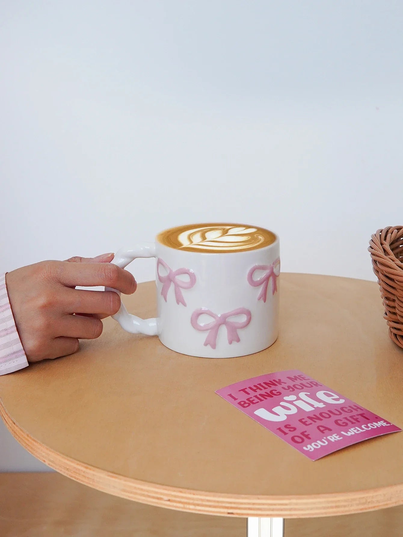 Pink Ceramic Mug with Bowknot, Suitable for Home Decor Drinkware, Drinking Cup