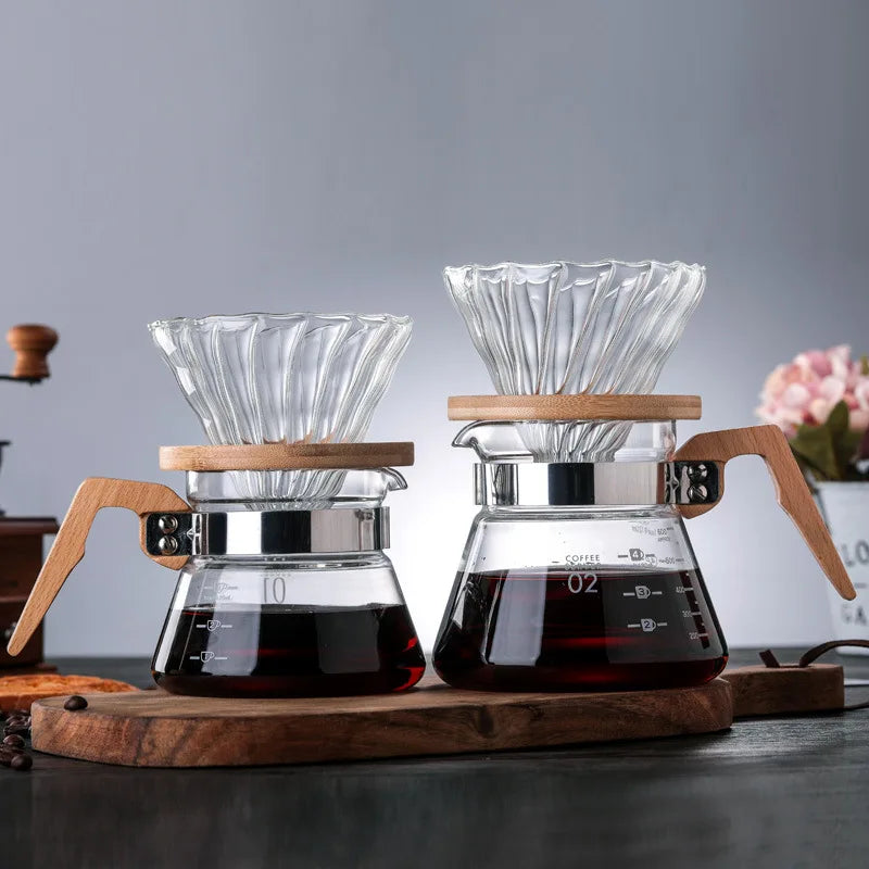 Glass Pouring Cup Coffee Server with Wooden Handle Coffee Sharing Pot