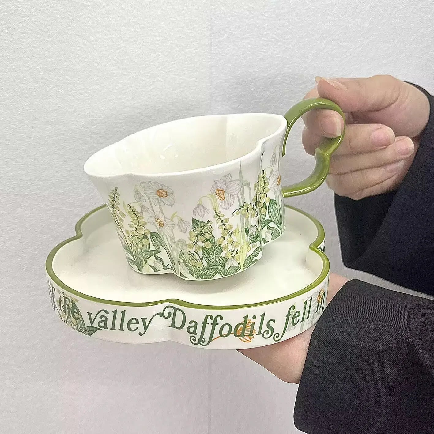 Household ceramic coffee cups and saucers set retro mugs, high-value cups