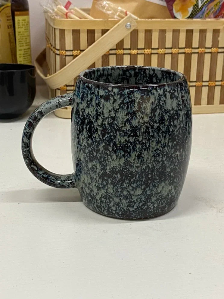 Creative and Personalized Mug Large Capacity Simple Ceramic Coffee Cup