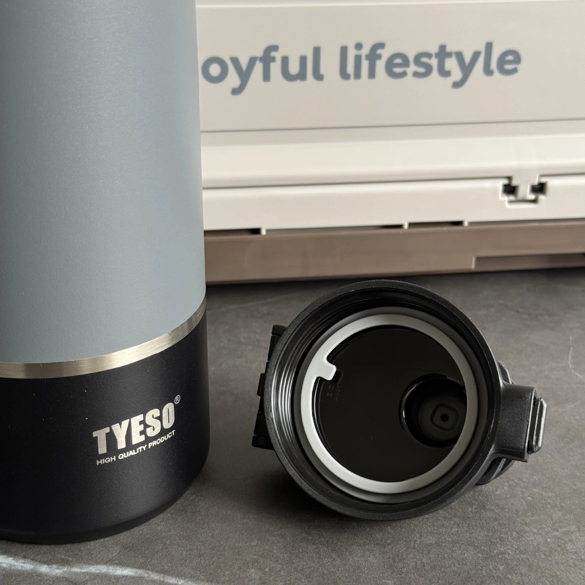 TYESO stainless steel portable sports kettle cup Outdoor portable drinking cup